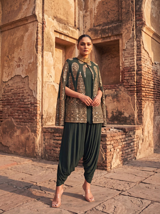 Green Embroidered Cape Jacket With Jumper